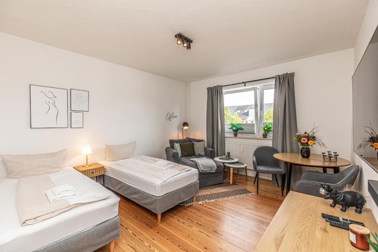 Fewo1846 - Kommood - Zentral Gelegenes Studio-Apartment Mit Balkon Im Hochparterre Flensburg Bagian luar foto